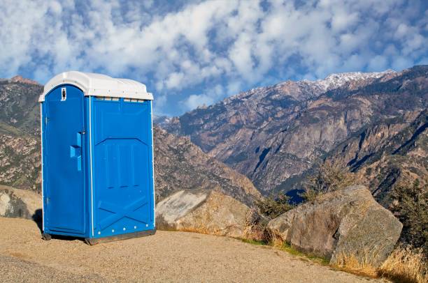 Best Construction site porta potty rental  in Clifton, TX