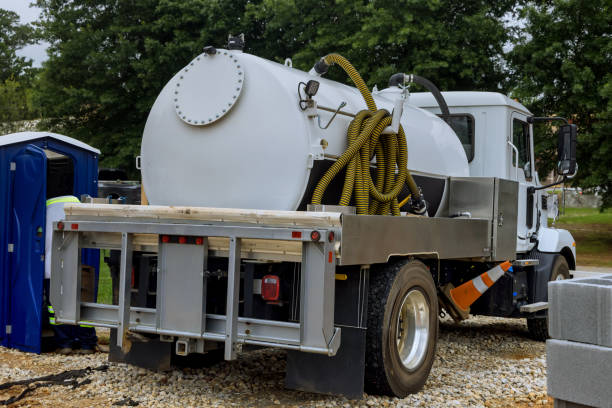 Best Portable restroom trailer rental  in Clifton, TX
